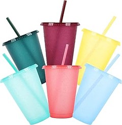 Descubre los diferentes tipos de vasos para bebidas frías